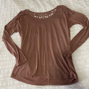 Vanity Mauve Lace Shirt
